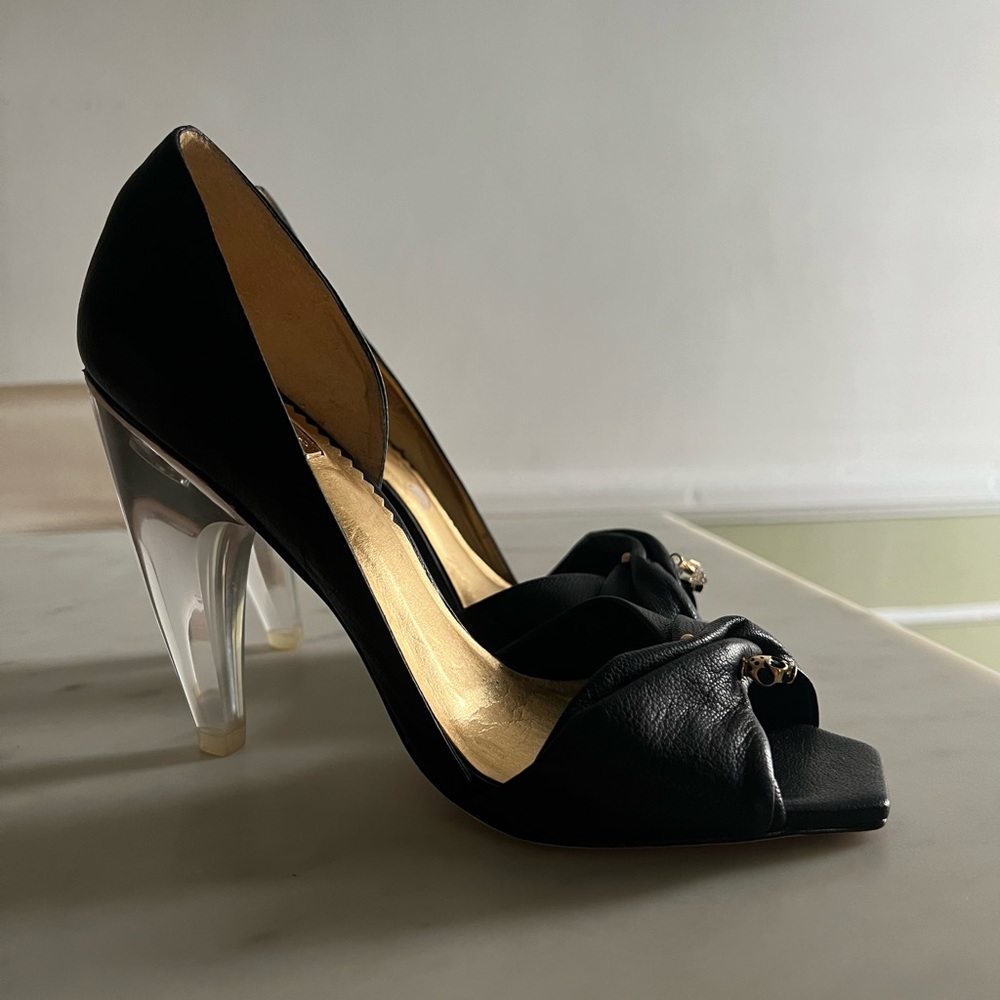 Report Signature black leather open toe pump curved transparent heel 8.5